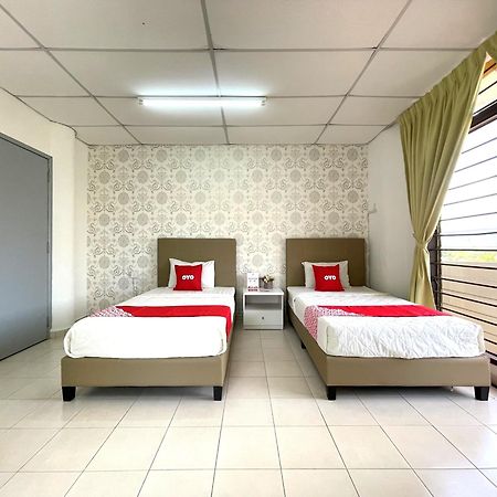 Oyo Home 90326 Wg Guest House George Town  Kültér fotó